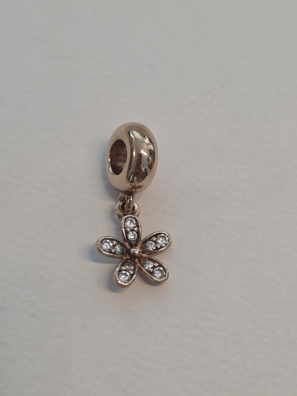 Pandora Rose ™ Dazzling Daisy Dangle Charm with Clear Zirconia Retired - Picture 3 of 5